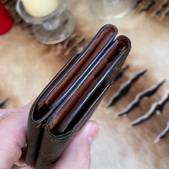 Vintage Louis Vuitton Canvas Bifold Wallet - France 92 - Picture 8 of 14